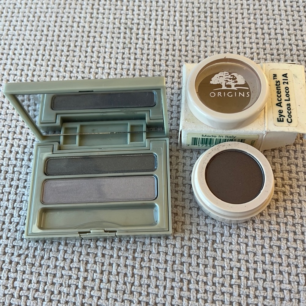 ORIGINS 2 Pc eyeshadow set / moon dance and Eye Accent #21 coco loco